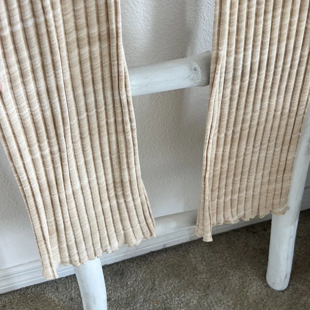 Zara Cream Tan Ribbed Flare Leg High Waisted Pants - Picture 4 of 8